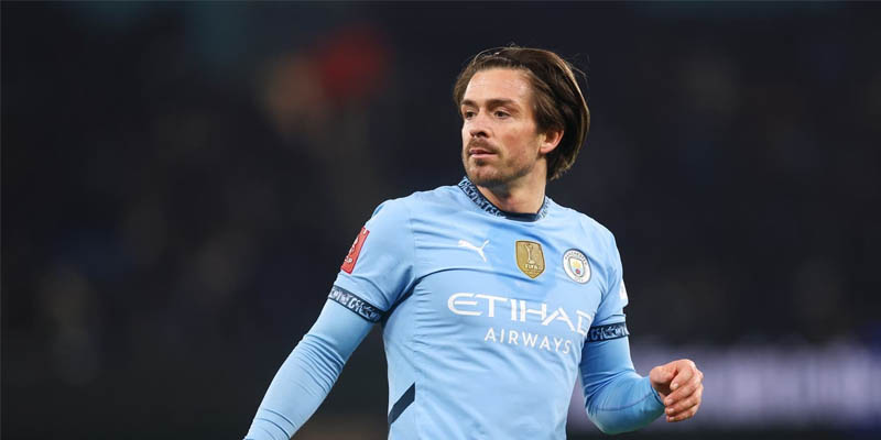 Grealish bị cô lập ở Man City